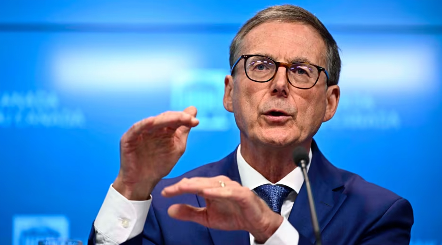 بانک مرکزی کانادا نرخ بهره پایه را به ۳/۲۵ درصد کاهش داد!